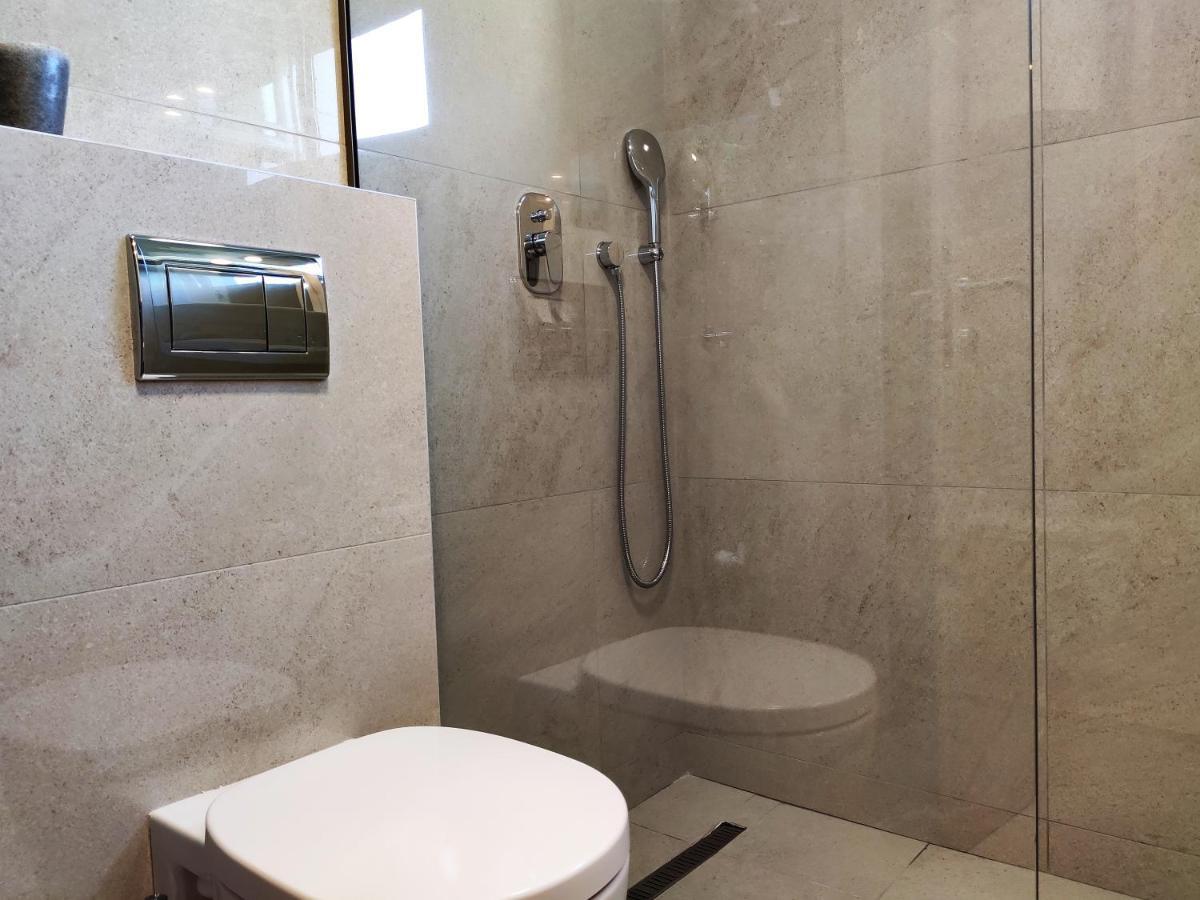 Kala Rooms & Suites Budva Buitenkant foto
