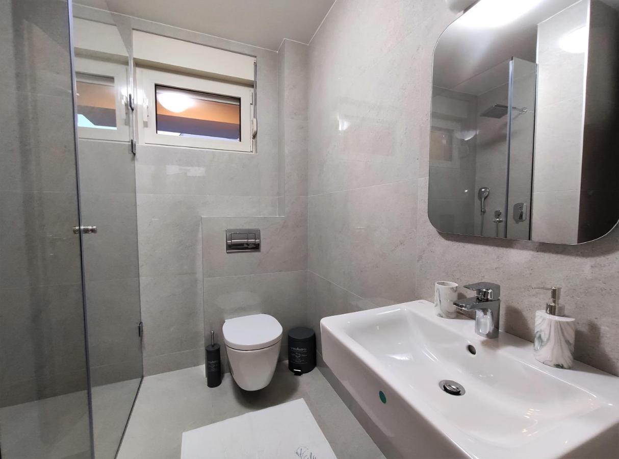Kala Rooms & Suites Budva Buitenkant foto