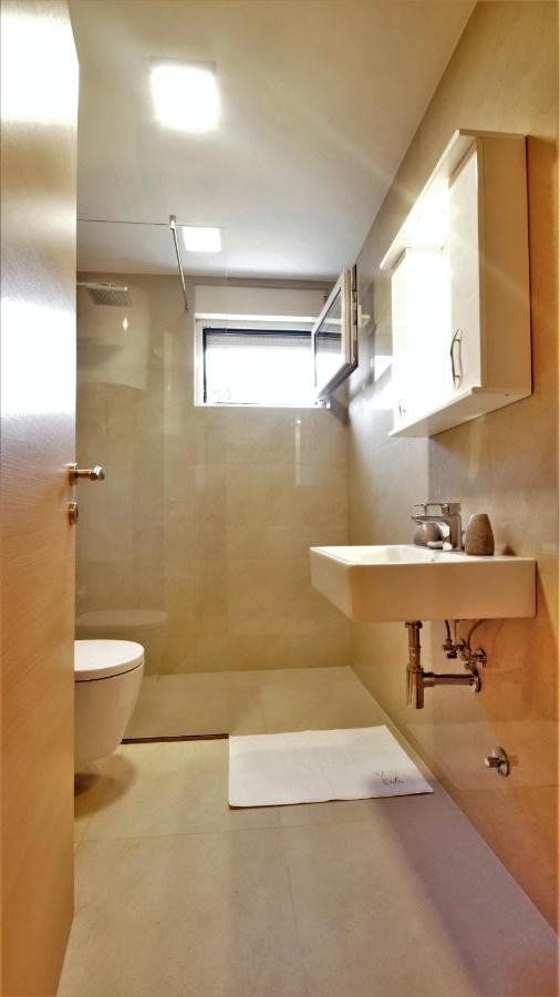 Kala Rooms & Suites Budva Buitenkant foto