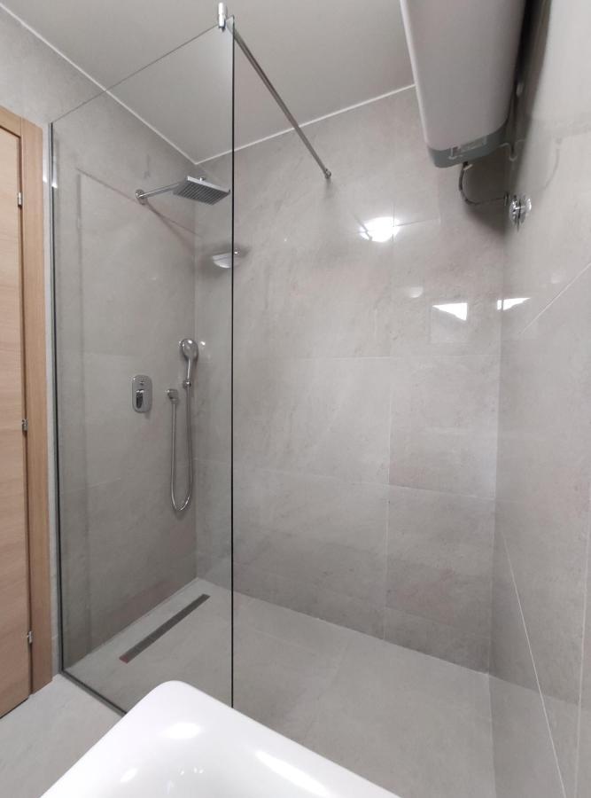 Kala Rooms & Suites Budva Buitenkant foto